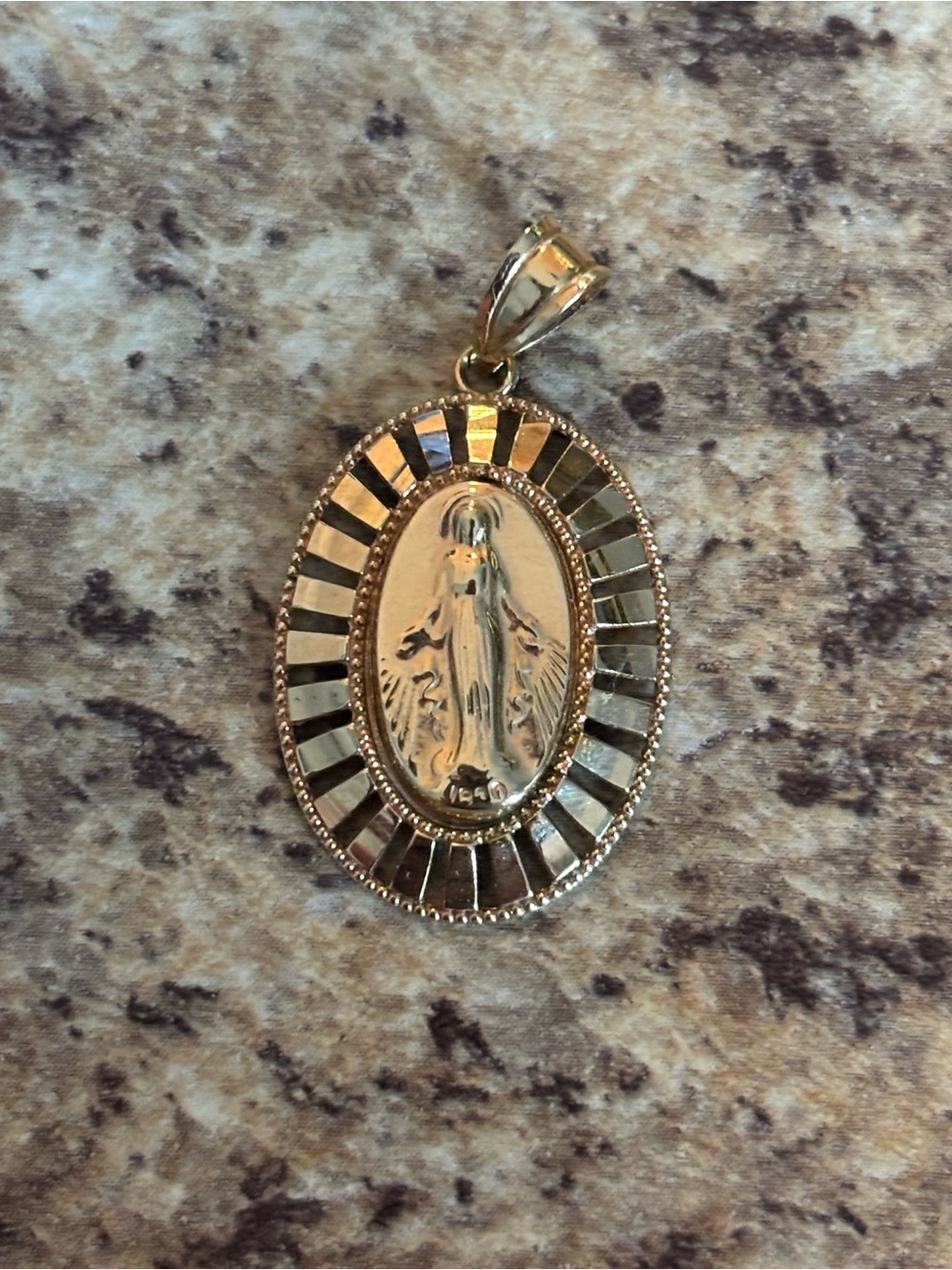10K Gold Virgin Mary Oval Pendant Necklace - Classic Religious Jewelry